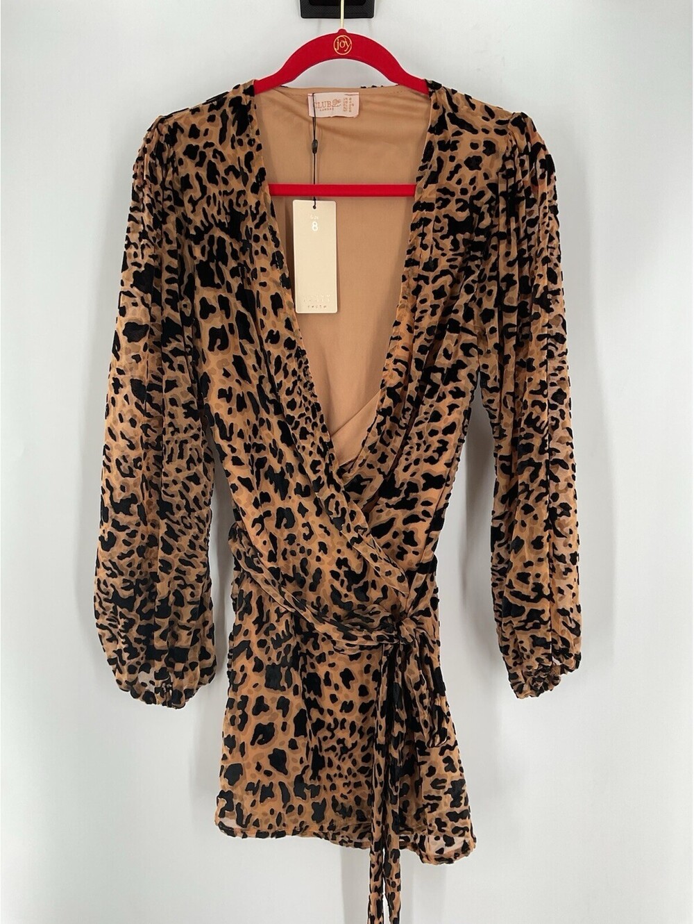 Club London Women’s Size 8 Robe Leopard Print NWT 130